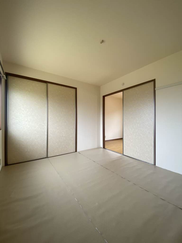 エミネンスⅡＣ 202号-12