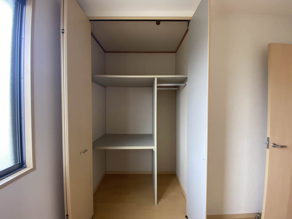 ラフィーネ笹谷 202号-12