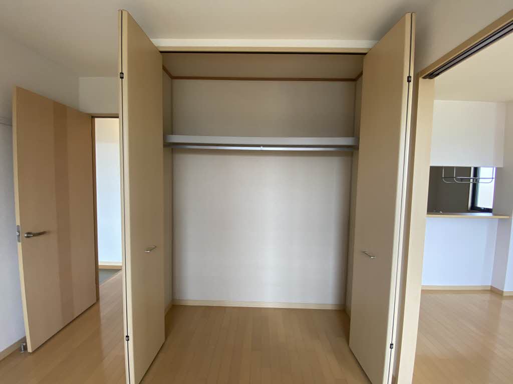 ラフィーネ笹谷 202号-13