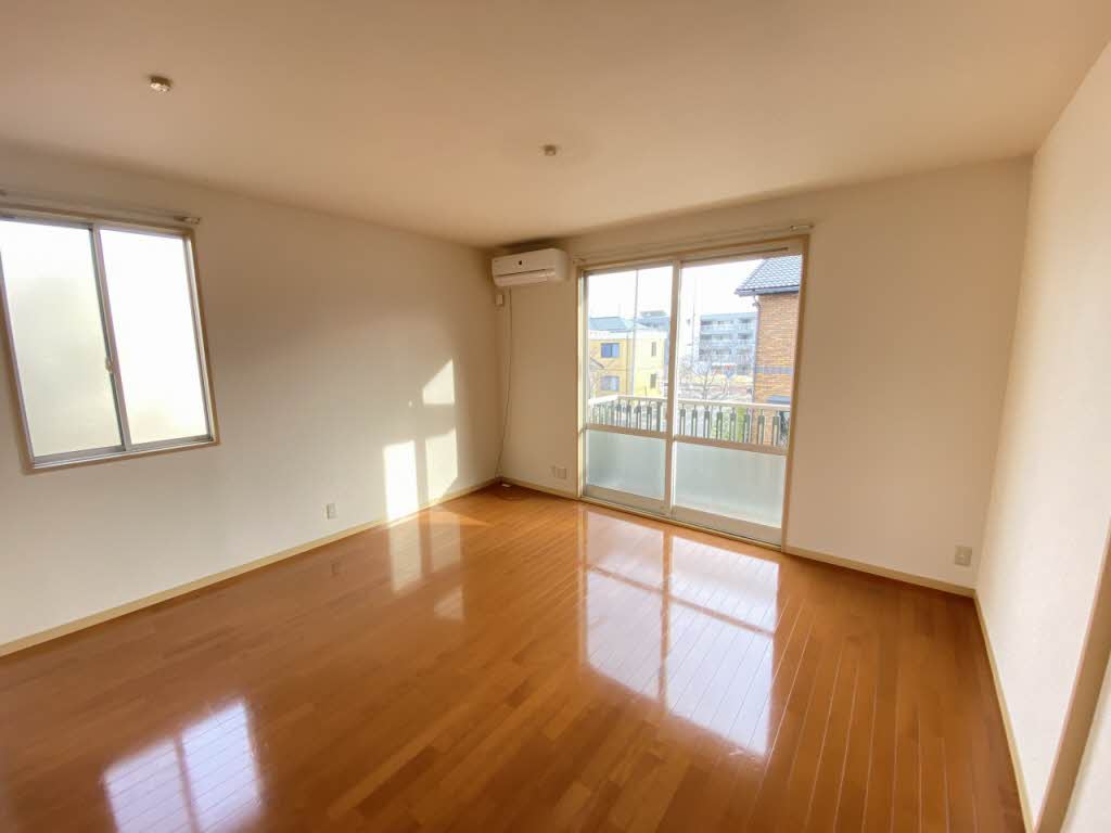 サングリ－ンＢ 202号-2