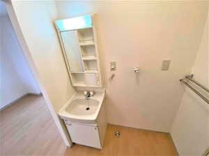 アントハウスK 101号-10