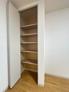 イーストヒルズ 203号-8