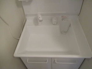 サンライト芳賀 201号-6