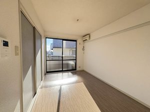 イル・ソーレⅡ 202号-2