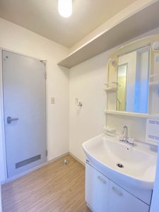 レジデンス岡ノ城 102号-8