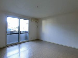 Ｆｌｏｗｅｒ　Ｇａｒｄｅｎ弐番館 202号-4