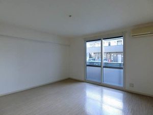 Ｆｌｏｗｅｒ　Ｇａｒｄｅｎ弐番館 202号-5