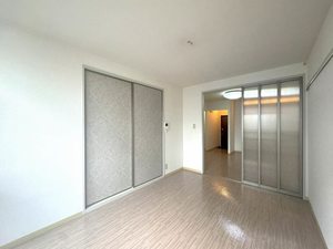 ロイヤルバレー B 105号-2
