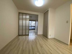 サンクス E 102号-2