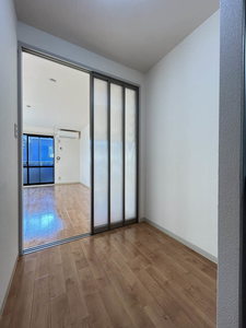 ジュネス リュウ 203号-8