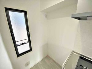 プレジオ石堂　Ｂ 101号-4