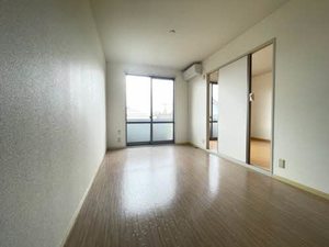 プレジオ石堂　Ｂ 202号-2