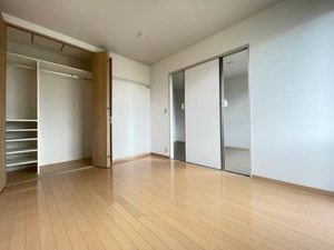 プレジオ石堂　Ｂ 202号-6