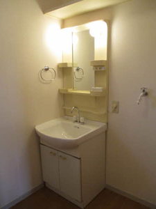 グランデュールあさか 201号-12