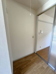 ジュネス古高山Ⅱ 101号-8