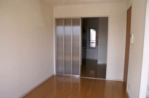 アースヴィレッジ 101号-4