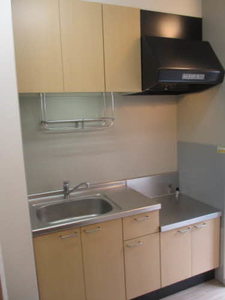 プレッセ山根Ｅ 203号-2