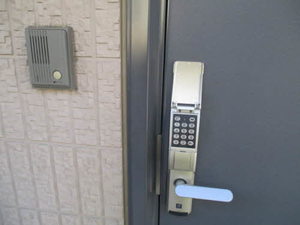 プレッセ山根Ｅ 203号-4