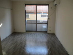 プレッセ山根Ｅ 203号-8