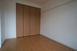 プレッセ山根Ｇ 202号-4