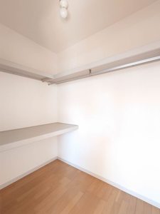 メゾンＡＳＡＨＩ 102号-4