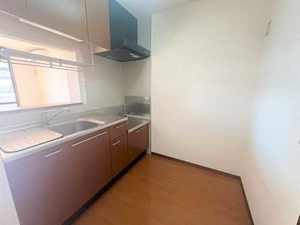 ウィスティアリア久留米 103号-6