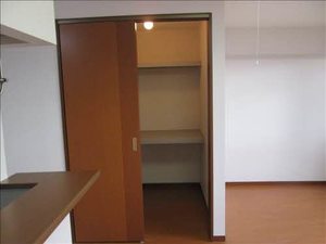 ウィスティアリア久留米 201号-9