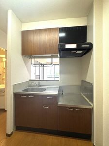 エトワル・ファミユ 201号-8