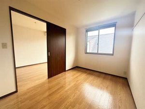 ソレイユ堤 202号-5