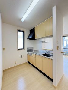 イル・ソーレＴＯＷＮ　Ｂ 102号-4