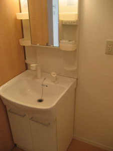 ガーデンヒルズＥ 102号-13