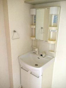 ヴァン・コリーヌ 103号-6