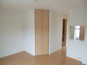 メルベーユ飯盛 103号-3