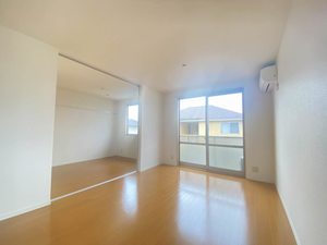 ルミエールショウワ A 201号-2