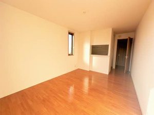 シャロム鎌倉Ⅱ 103号-2