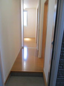 メゾンアース A 103号-3