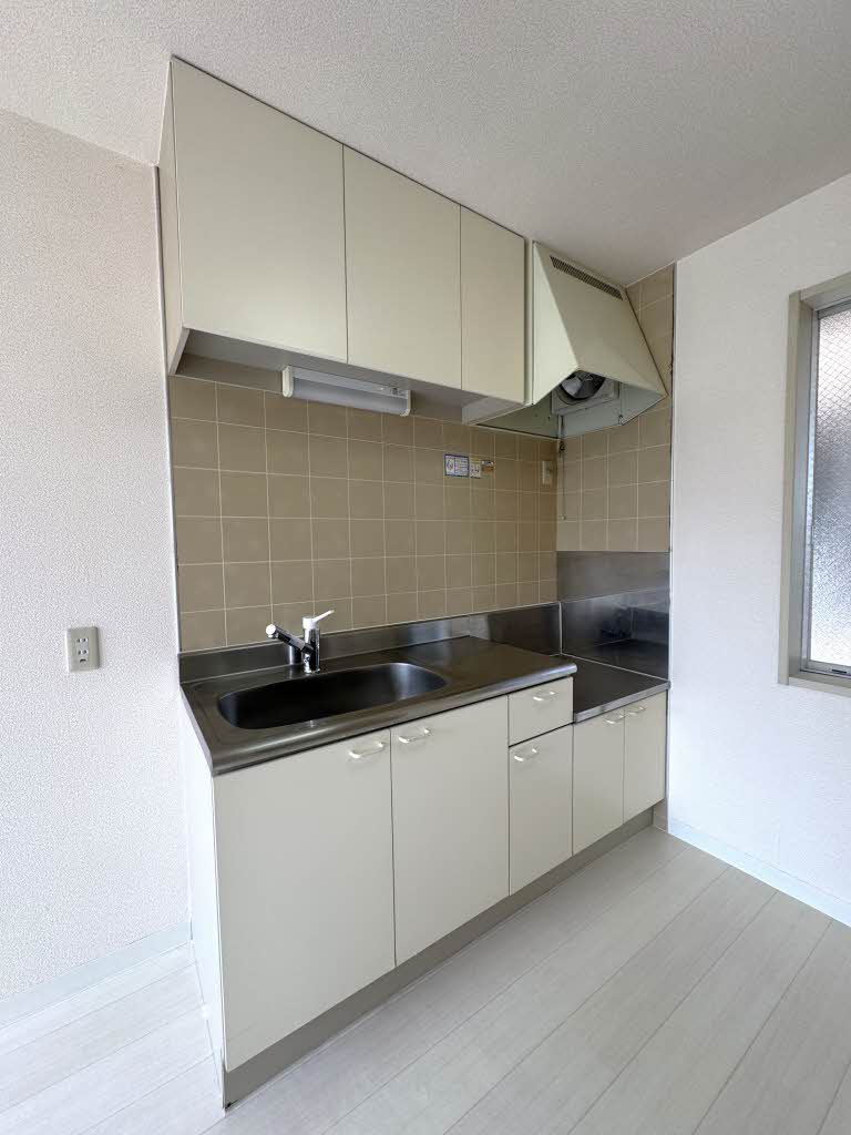 フレグランス小原田 102号-9