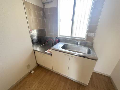 メゾンフォンテーヌ 103号-4