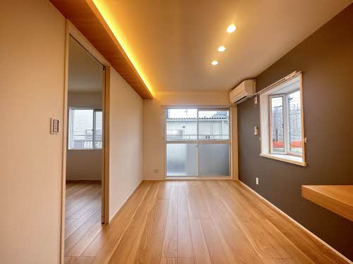 コーポ小倉 102号-1