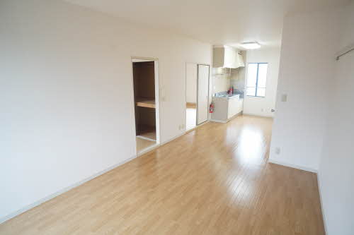 コモンウィステリアA 201号-5