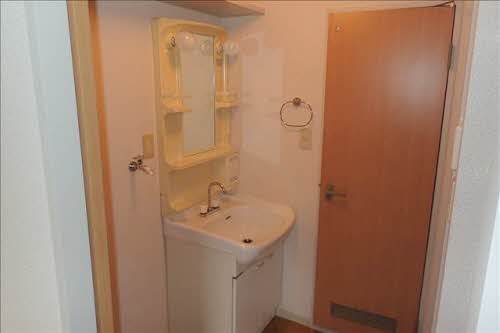 エーデルワイス桜木 102号-8