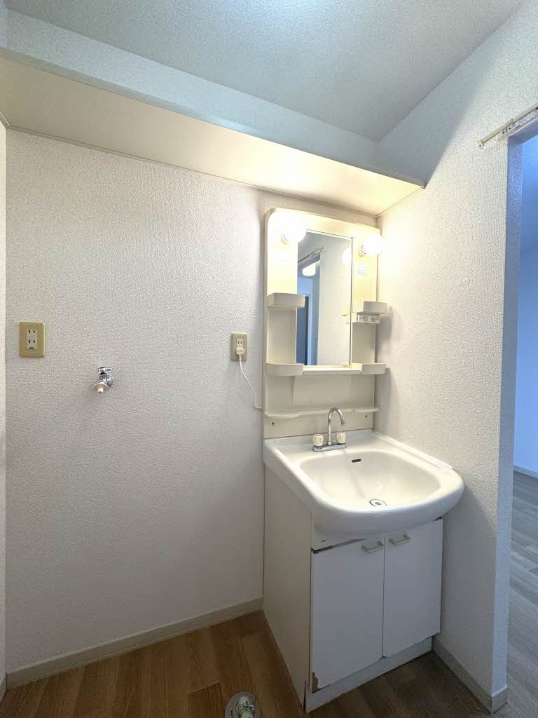 アビタシオンＫⅠ 202号-8