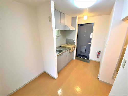 ドミールさくら 205号-8