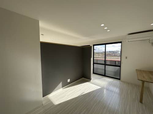 ディアスＴ＆Ｈ　Ｂ 201号-2