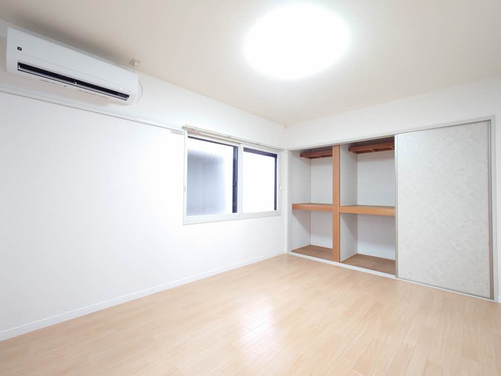 フラットすわＢ 201号-4