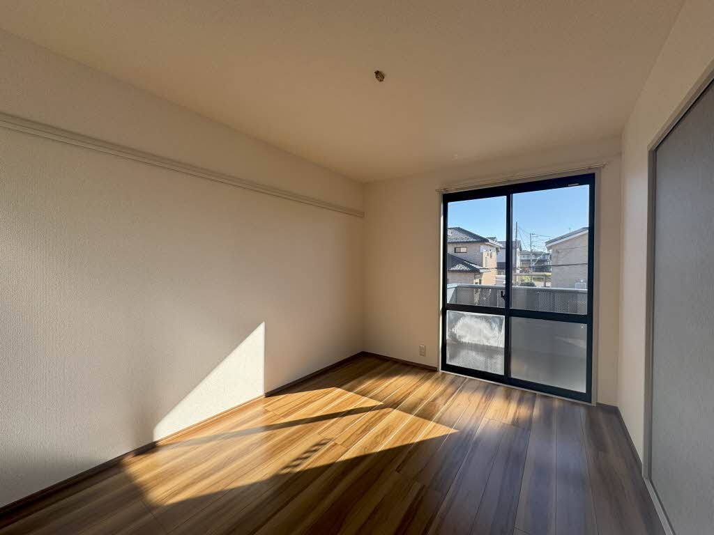 ディアス日和田Ａ 202号-4