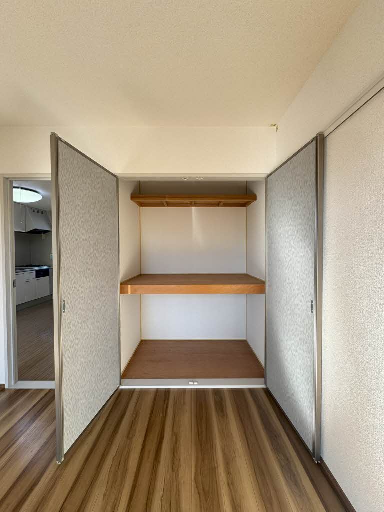 ディアス日和田Ａ 202号-6