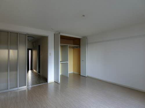 Ｆｌｏｗｅｒ　Ｇａｒｄｅｎ弐番館 202号-2