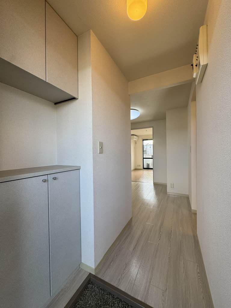 サンクス　Ｄ 201号-14