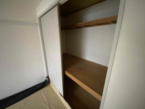 サンクス E 102号-9